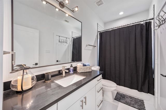 2310 Althea Dr, Houston, TX 77018