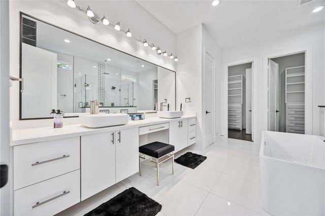 2310 Althea Dr, Houston, TX 77018