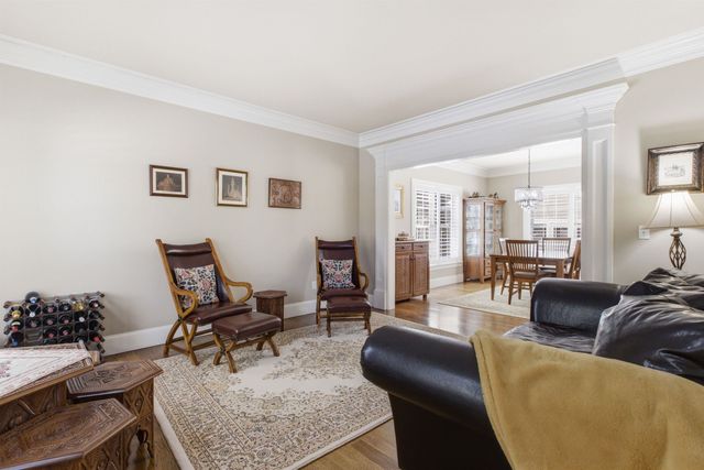 7 Amber Lane, Bedford, NH 03110