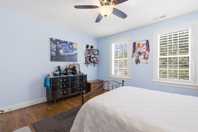 7 Amber Lane, Bedford, NH 03110