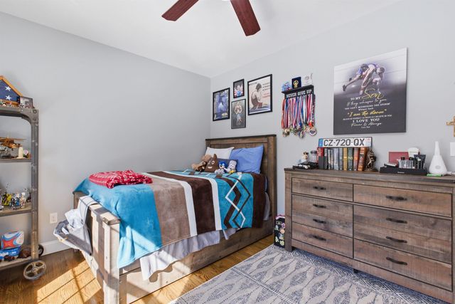 7 Amber Lane, Bedford, NH 03110