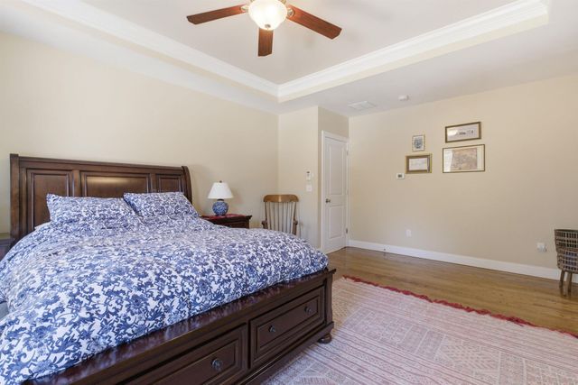 7 Amber Lane, Bedford, NH 03110