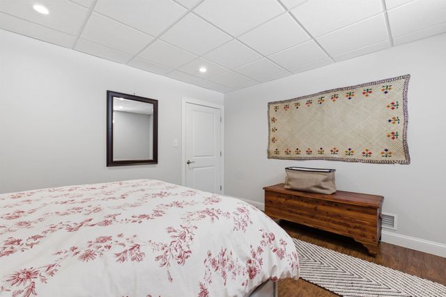 7 Amber Lane, Bedford, NH 03110