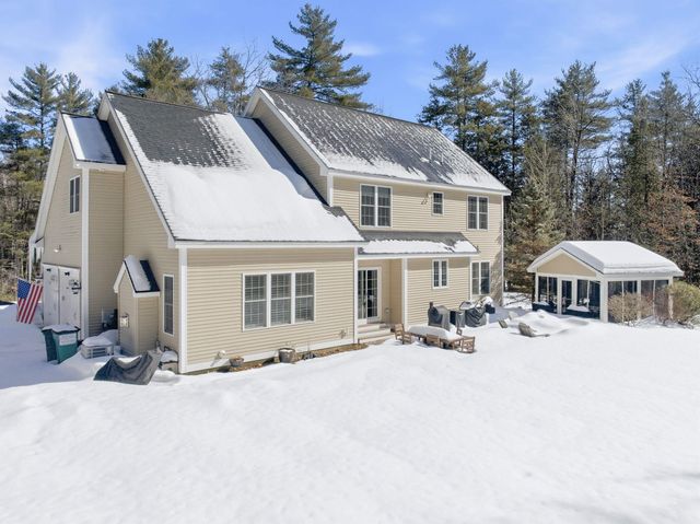 7 Amber Lane, Bedford, NH 03110