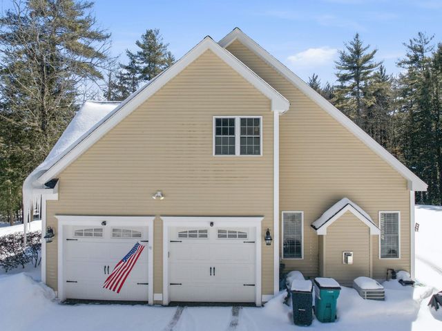7 Amber Lane, Bedford, NH 03110
