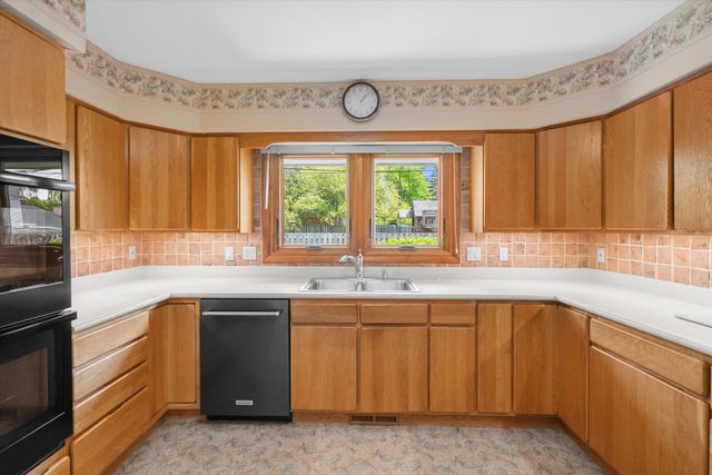 1911 Mershon Drive, Ann Arbor, MI 48103