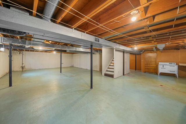 1911 Mershon Drive, Ann Arbor, MI 48103