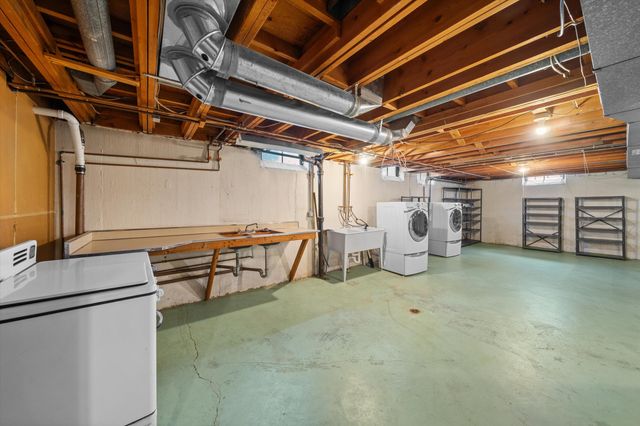 1911 Mershon Drive, Ann Arbor, MI 48103
