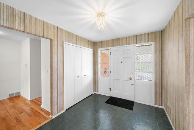 1911 Mershon Drive, Ann Arbor, MI 48103