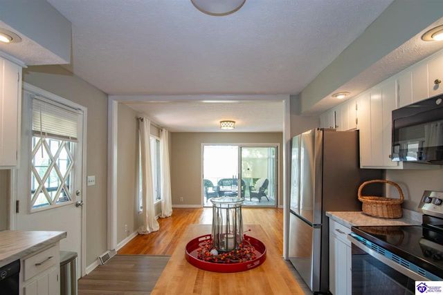 100 Roundtop Road, Elizabethtown, KY 42701