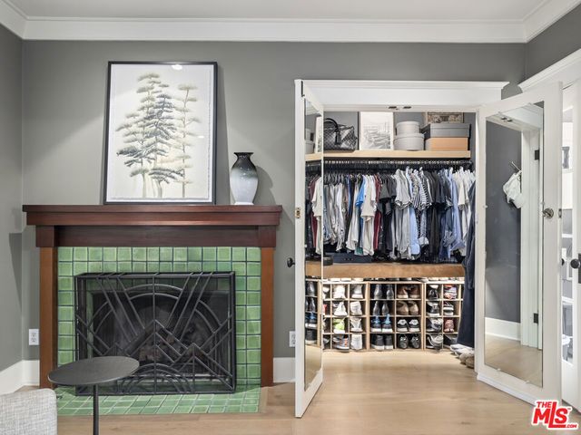 1528 N Curson Avenue, Los Angeles, CA 90046