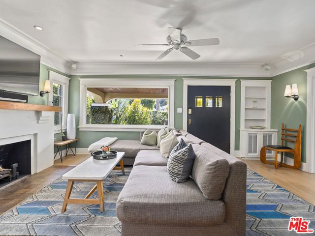 1528 N Curson Avenue, Los Angeles, CA 90046