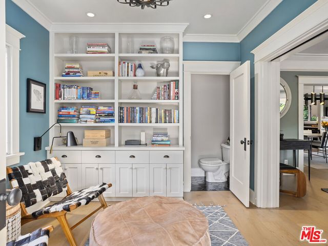 1528 N Curson Avenue, Los Angeles, CA 90046