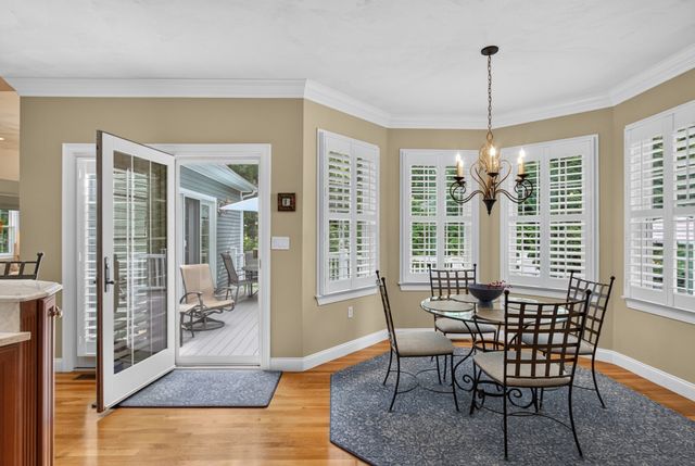 21 Somerset Dr, Andover, MA 01810