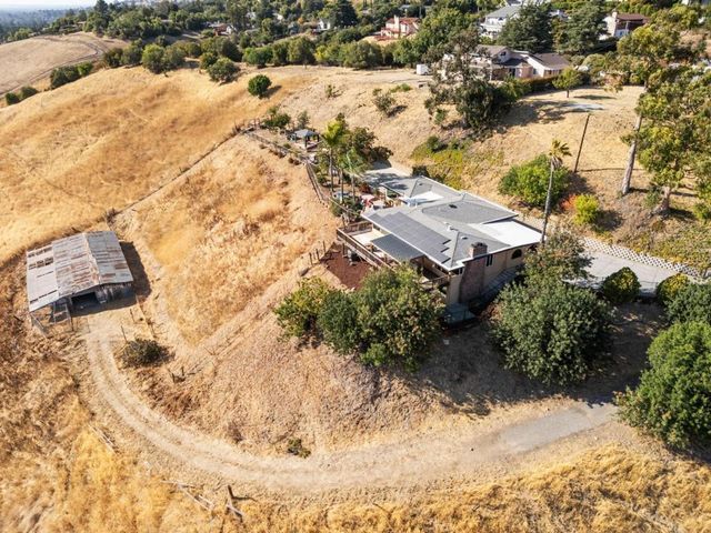 14990 Garcal Drive, San Jose, CA 95127