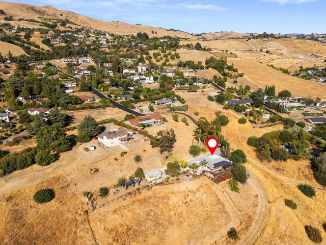 14990 Garcal Drive, San Jose, CA 95127