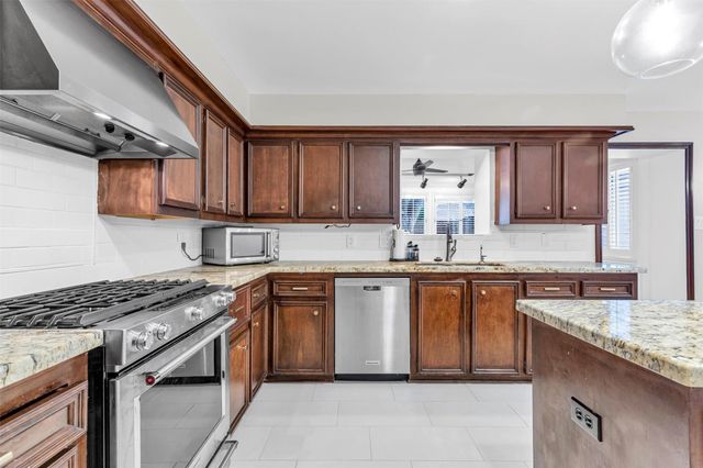 1127 Barkston Drive, Katy, TX 77450