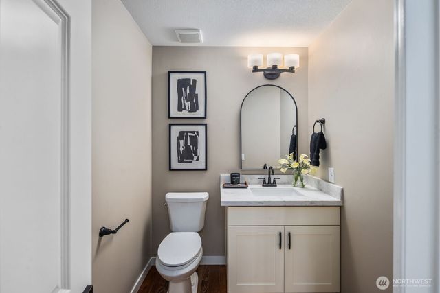 904 187th Place SW, Lynnwood, WA 98036