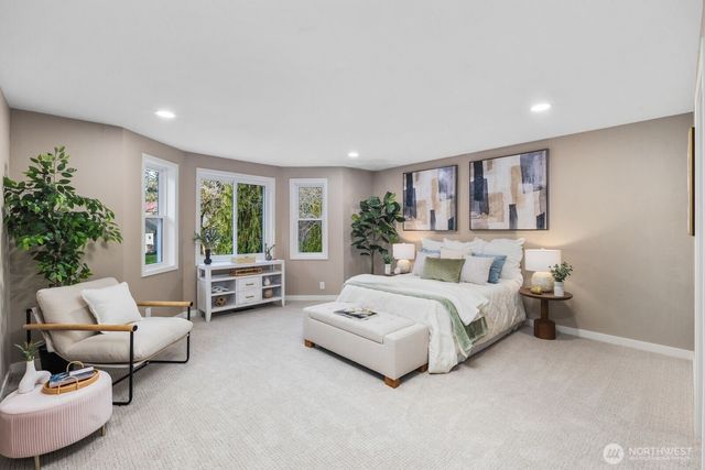 904 187th Place SW, Lynnwood, WA 98036