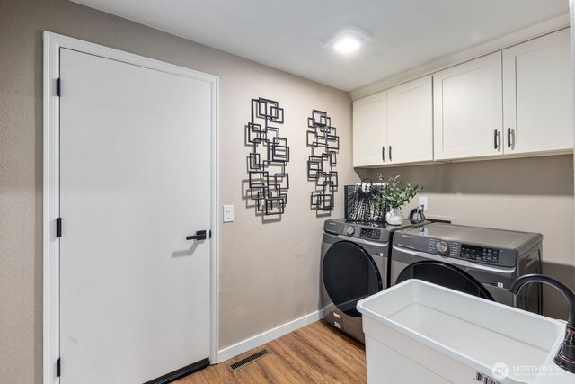 904 187th Place SW, Lynnwood, WA 98036