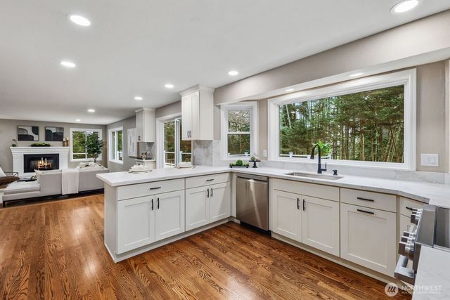 904 187th Place SW, Lynnwood, WA 98036