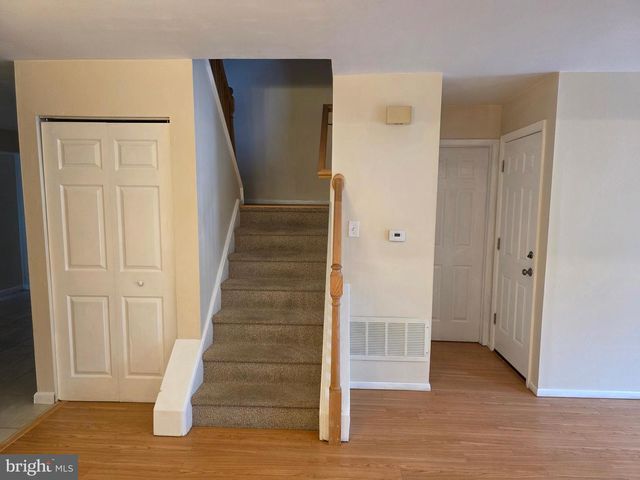 9 GEORGETOWN RD, Lindenwold, NJ 08021