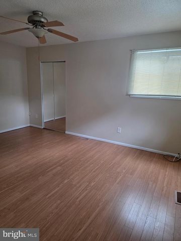 9 GEORGETOWN RD, Lindenwold, NJ 08021