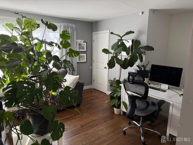 160 Evergreen Road 12B, Edison, NJ 08837