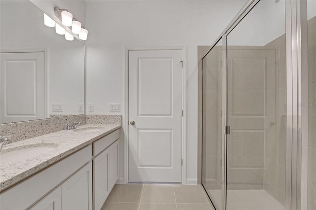 405 SILVER PALM DRIVE, Haines City, FL 33844