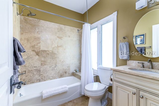 31 Ocean Point S, Hilton Head Island, SC 29928