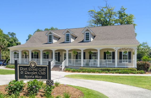 31 Ocean Point S, Hilton Head Island, SC 29928