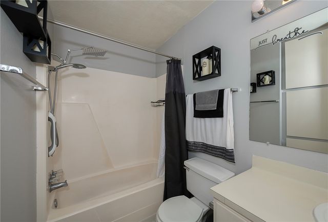 2807 Wildflower Drive 37, Bryan, TX 77802