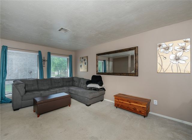 2807 Wildflower Drive 37, Bryan, TX 77802