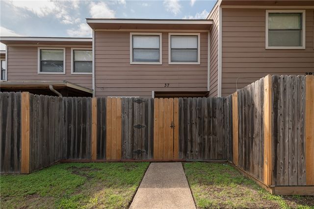 2807 Wildflower Drive 37, Bryan, TX 77802