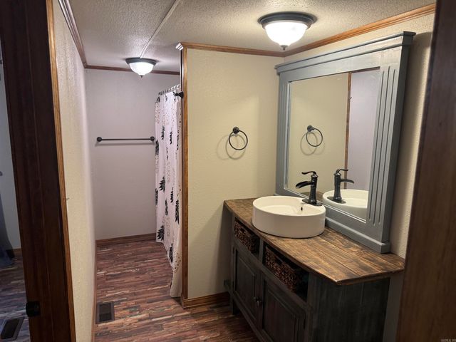140 Howard Rd., Higden, AR 72067