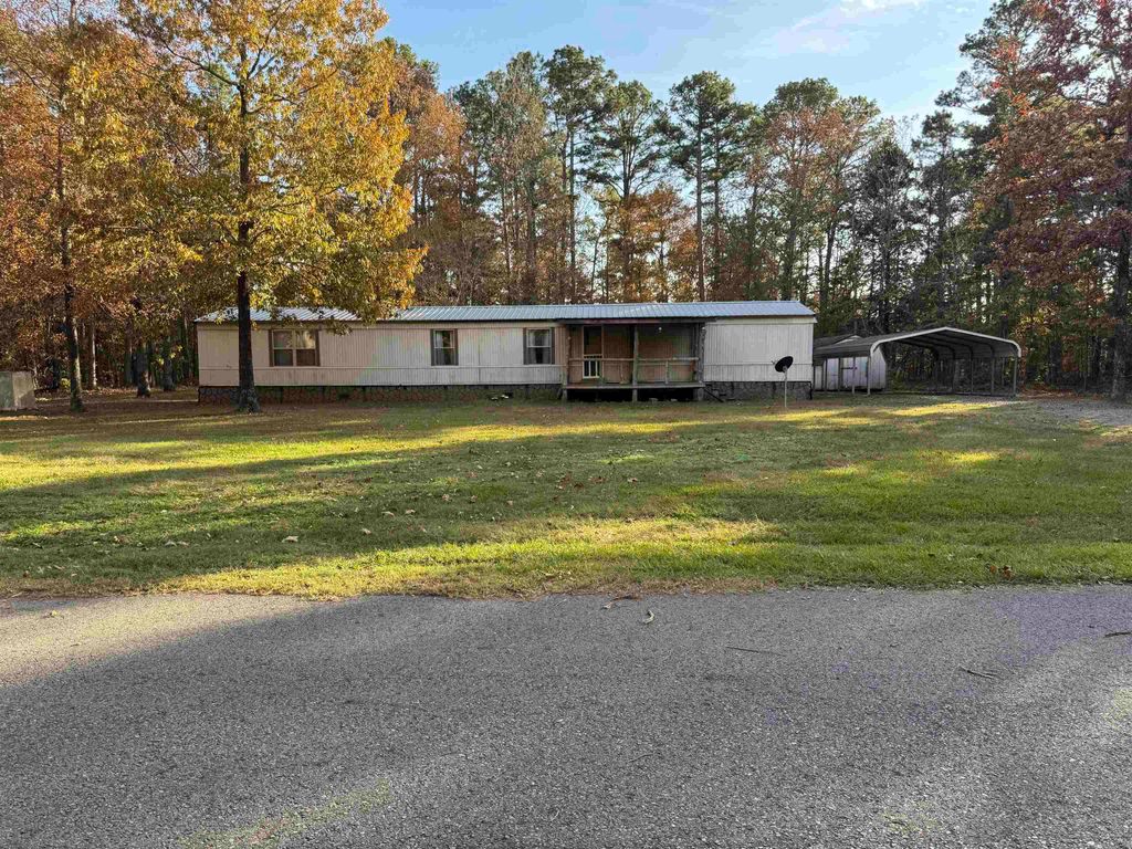 140 Howard Rd., Higden, AR 72067