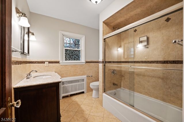 291 Central Ave, Mountainside Boro, NJ 07092