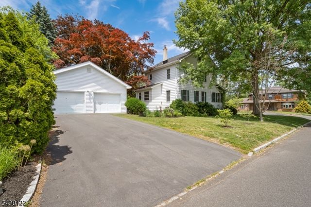 291 Central Ave, Mountainside Boro, NJ 07092