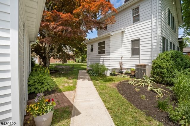 291 Central Ave, Mountainside Boro, NJ 07092
