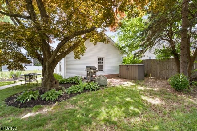 291 Central Ave, Mountainside Boro, NJ 07092