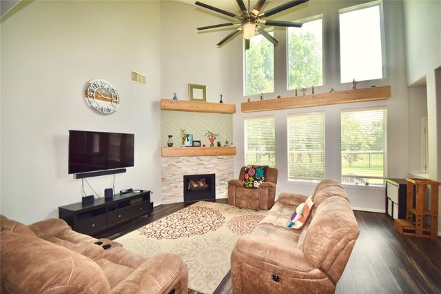 10403 Village Lake Drive, Missouri City, TX 77459