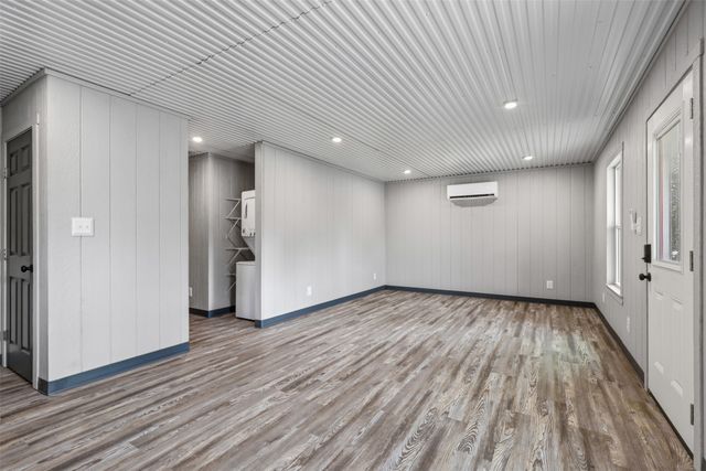 3006 Moon Court, Granbury, TX 76049