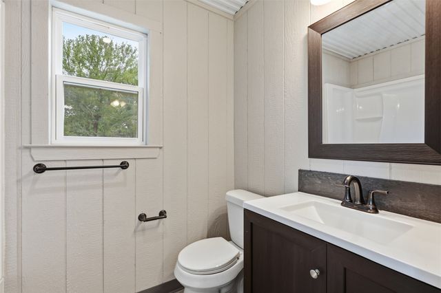 3006 Moon Court, Granbury, TX 76049