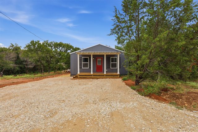 3006 Moon Court, Granbury, TX 76049