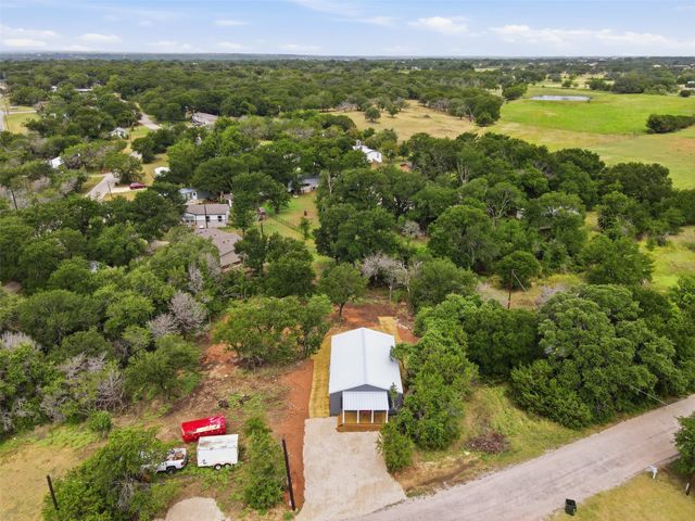 3006 Moon Court, Granbury, TX 76049