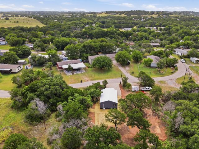 3006 Moon Court, Granbury, TX 76049