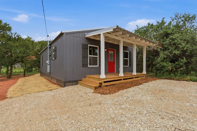 3006 Moon Court, Granbury, TX 76049