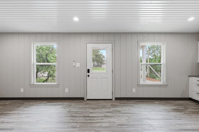 3006 Moon Court, Granbury, TX 76049