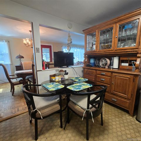 148 Cedar Street, Valley Stream, NY 11580