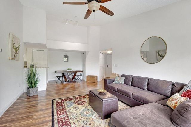 1400 S Crestwood Court S 1407, Royal Palm Beach, FL 33411